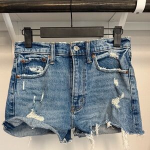 ABERCROMBIE DENIM SHORT
